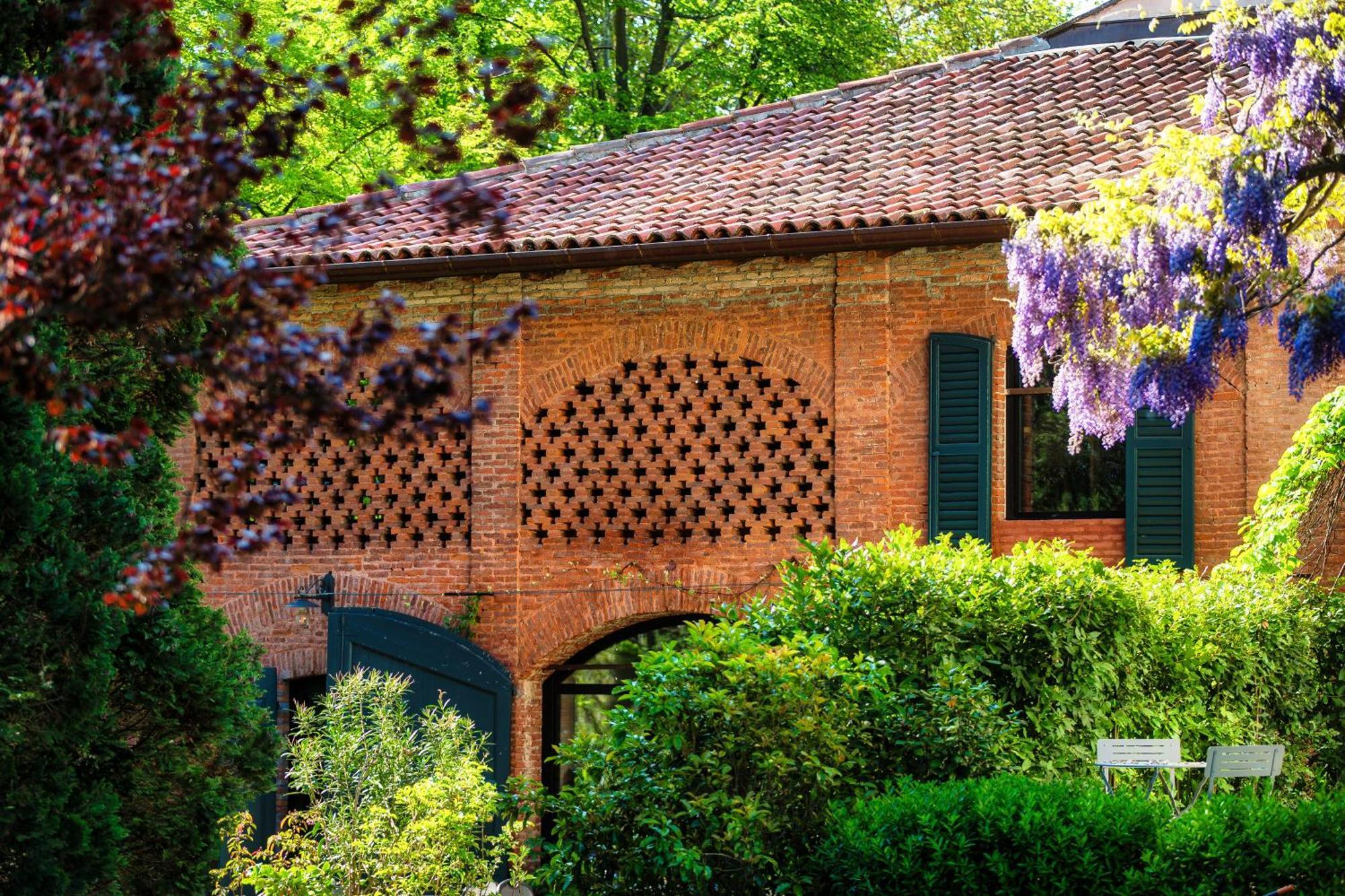 Dandelion Como Suites & Park Villa Guardia Bagian luar foto